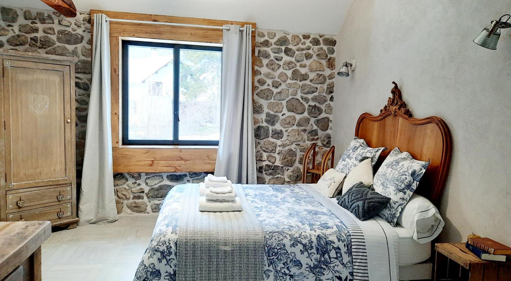 Le Petit Begou Bed and Breakfast Saint-Auban-d'Oze Buitenkant foto